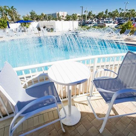 Coral Reef Resort St. Pete Beach Exterior photo